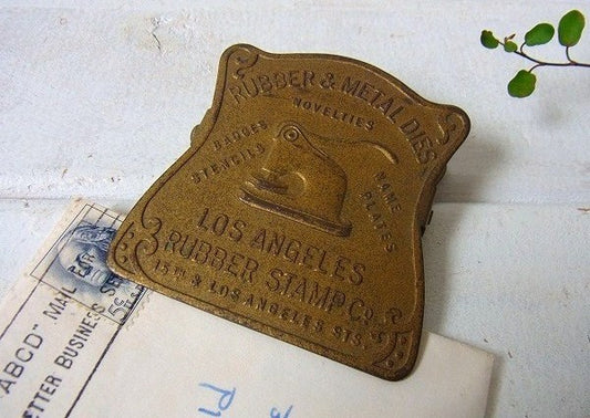 真鍮製　アンティーク・ノベルティ・OLDクリップ　USA