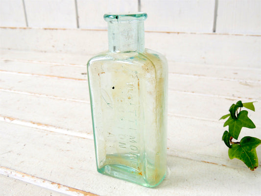 【WHITTEMORE】気泡たっぷり・シューポリッシュ・アンティーク・ガラスボトル・ガラス瓶