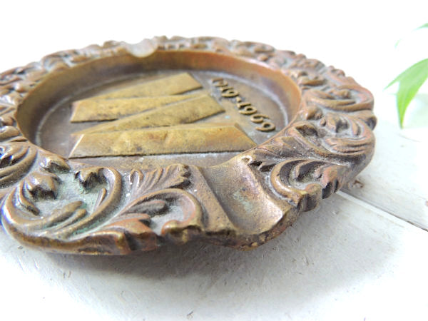 クライスラー 自動車関連 ヴィンテージ・灰皿・アシュトレイ・USA・アドバタイジング・アメ車