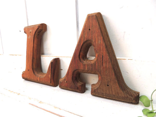 【LA】木製・看板・ヴィンテージ・アルファベットサイン/プレート/木製サイン USA