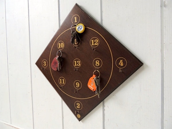 【House Of Marbles】ボードゲーム・木製・壁掛け・ヴィンテージ・鍵フック・キーフック