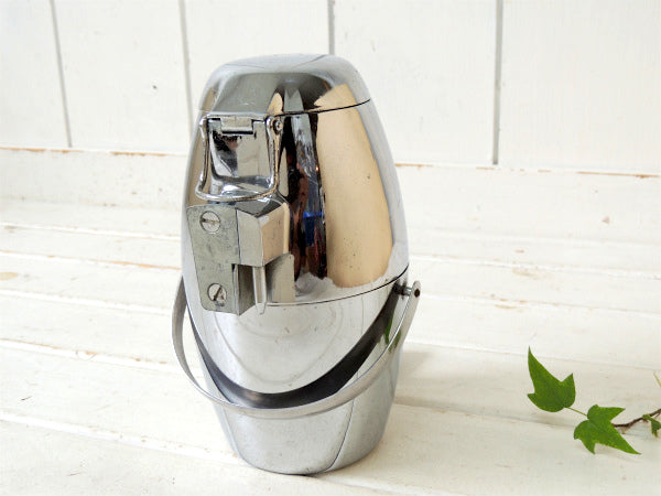 【ICE-O-MAT】スペーシーなクロム製・手動式・ヴィンテージ・アイスクラッシャー USA