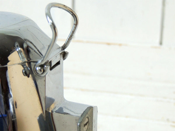 【ICE-O-MAT】スペーシーなクロム製・手動式・ヴィンテージ・アイスクラッシャー USA