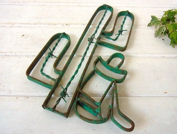 サボテン型・アイアン製・ヴィンテージ・壁飾り/ウォールデコ USA