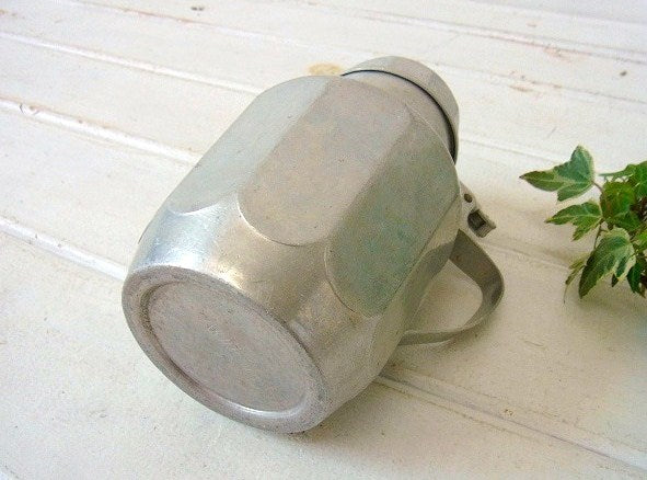 小さなアンティーク・アルミポット/水差し　USA