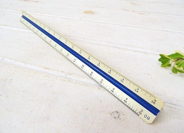 【STAEDTLER】ステッドラー・ドイツ製・ヴィンテージ・三角スケール/縮尺定規/製図用品