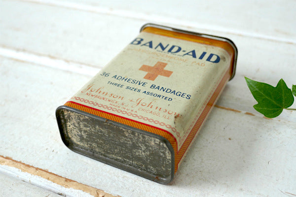 ジョンソン&ジョンソン バンドエイド ヴィンテージ OLD ティン缶 ブリキ缶 USA 救急箱