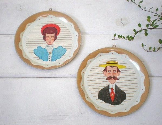 可愛いティン製のアンティーク・壁飾り　USA