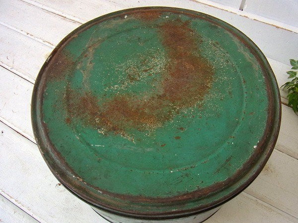 緑色のシャビーなアンティーク・ティン缶/ブリキ缶 USA