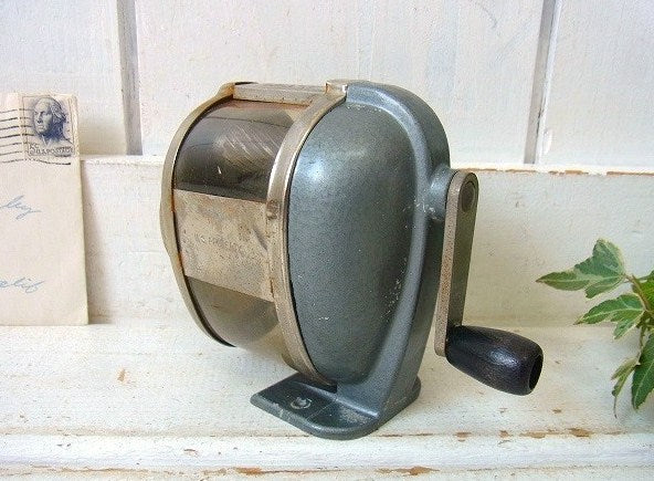 【BOSTON KS】スケルトン・アンティーク・ペンシルシャープナー/鉛筆削り USA