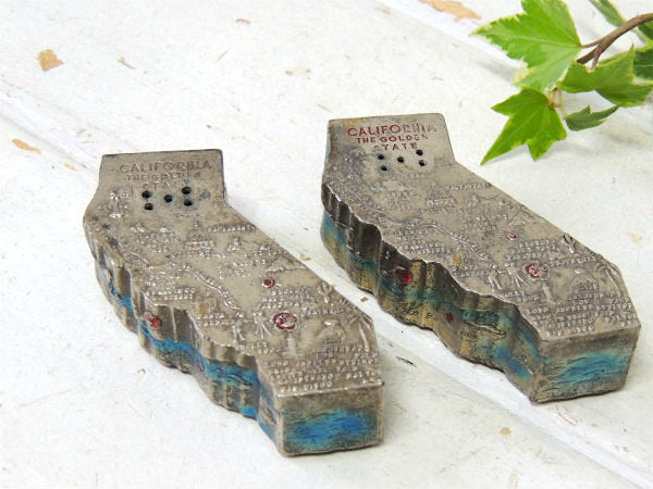 【CALIFORNIA】カリフォルニア州・メタル製・ヴィンテージ・ソルト&ペッパー・スーベニア品
