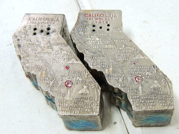【CALIFORNIA】カリフォルニア州・メタル製・ヴィンテージ・ソルト&ペッパー・スーベニア品