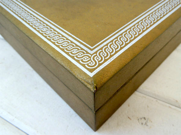 Mele ゴールド色・ヴィンテージ・ジュエリーボックス ジュエリーケース 宝石箱 USA