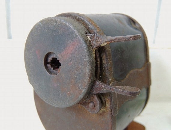 【ウッドハンドル/1つ穴タイプ】アンティーク・ペンシルシャープナー/鉛筆削り/USA/