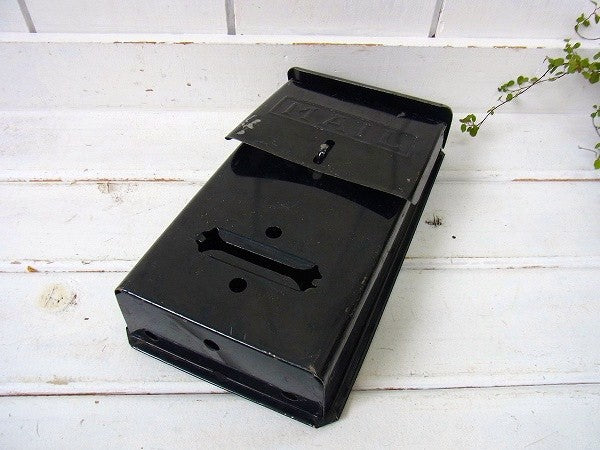黒色のティン製・アンティーク・メールボックス/郵便受け/ポスト　USA