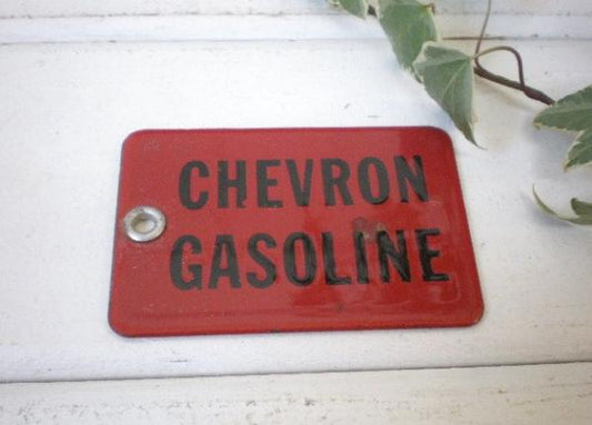 CHEVRON　小さなヴィンテージ・ホーローサイン