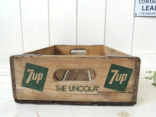 【7up】セブンアップ・ドリンクのヴィンテージ・木箱/ウッドボックス USA