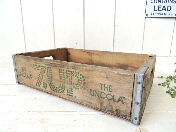 【7up】セブンアップ・ドリンクのヴィンテージ・木箱/ウッドボックス USA