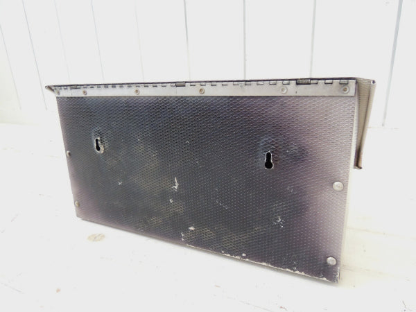 スペーシーデザイン・シルバー色・アルミ製・ヴィンテージ・メールボックス/郵便受け/ポスト