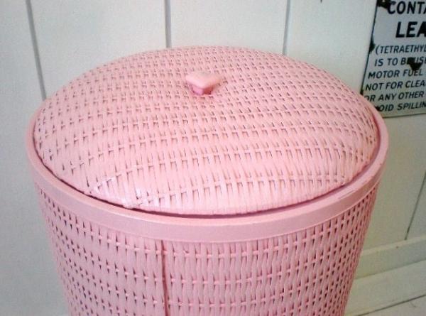 ピンク・筒型 ウィッカー編み・ヴィンテージ・ハンパー・洗濯カゴ・ランドリーバスケット・USA