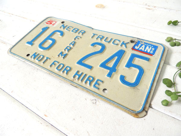 【ネブラスカ州・NEBR TRUCK・FARM】トラックナンバー・ヴィンテージ・ナンバープレート