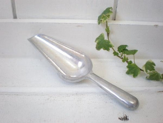 USA　アンティーク・メタルスクープ