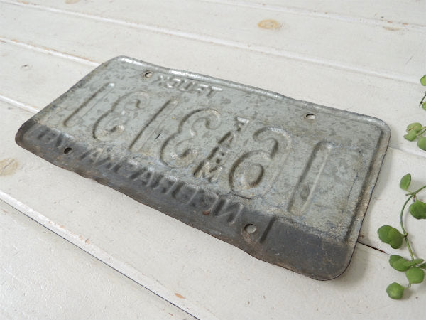 US ネブラスカ州・TRUCK・グリーン・1976 トラック ナンバー・ビンテージ・ナンバープレート