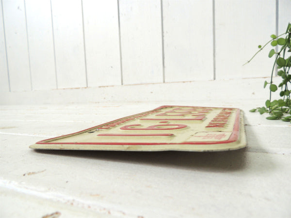 【USA・ネブラスカ州・レッド・1972】ヴィンテージ・ナンバープレート・アメ車