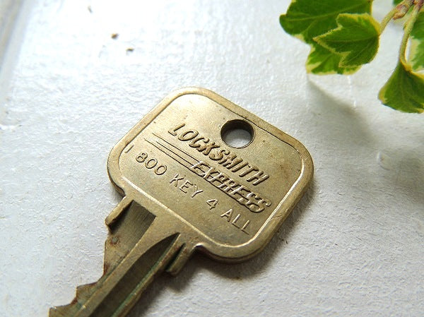 Vintage LOCKSMITH ロックスミス　ビンテージ　鍵　キー　USA