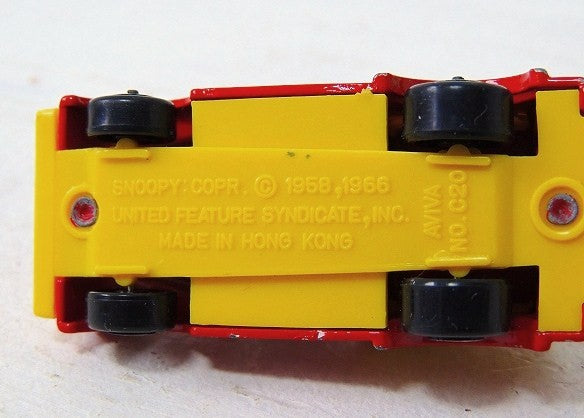 【スヌーピー】SNOOPY・AVIVA社・ダイキャスト製・80'sヴィンテージ・ミニカー/消防車