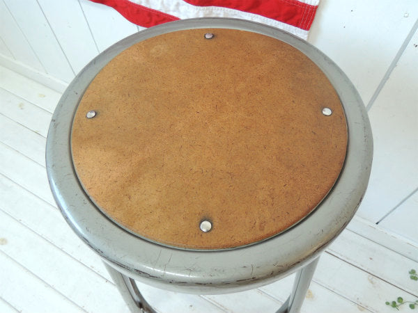 【MAYLINE】工業系のヴィンテージ・ラウンドスツール/チェア/ガレージスツール USA