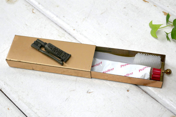 ゴールドトーン トラベル用 歯ブラシ&歯磨き粉入り 50's ヴィンテージ  歯磨きセット USA