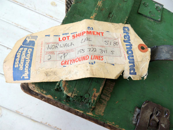 グレイハウンド・バス荷札付き　グリーン色・ヴィンテージ・木製トランク 木箱 工具箱 USA