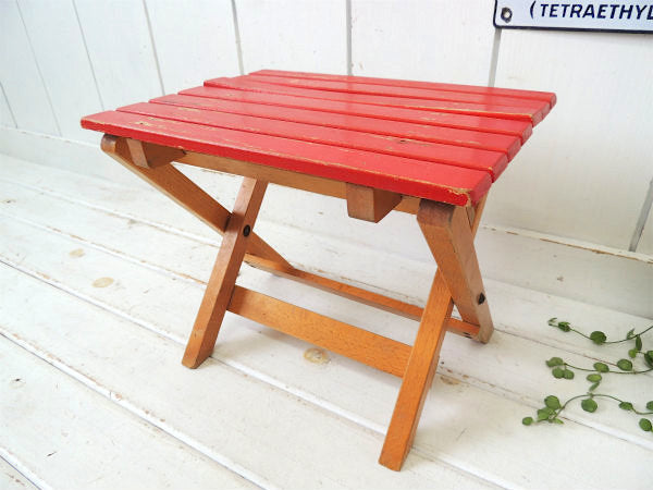 赤色の小さなアンティーク・フォールディング・木製スツール/チェア/イス USA