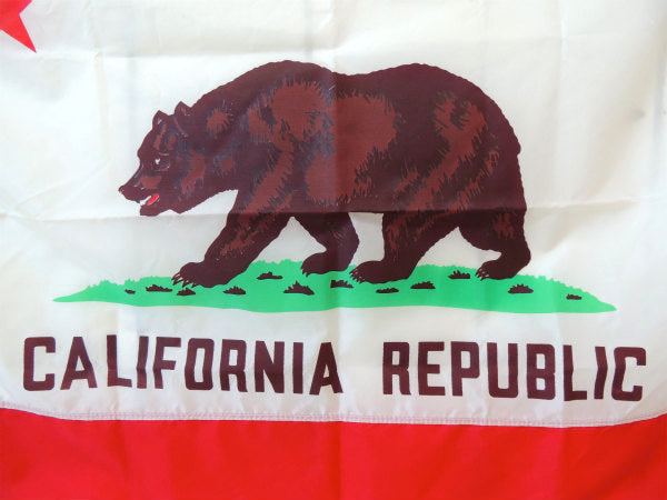 【CALIFORNIA】大きな・カリフォルニア州旗・グリズリー・フラッグ・USA