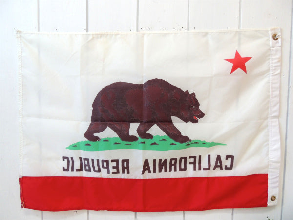【CALIFORNIA】大きな・カリフォルニア州旗・グリズリー・フラッグ・USA
