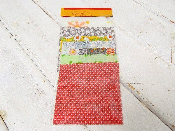 カラフル&ポップなヴィンテージ・ファブリック・10cm角はぎれ・7枚セット/生地 USA