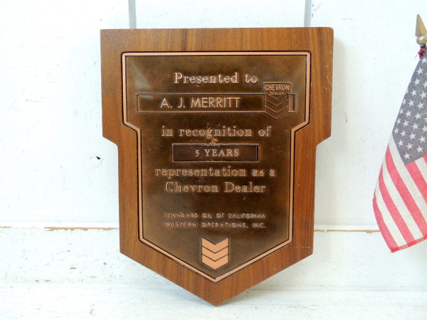 Chevron シェブロン オイルカンパニー・5YEARS アドバタイジング 壁掛け式・ヴィンテージ・オブジェ