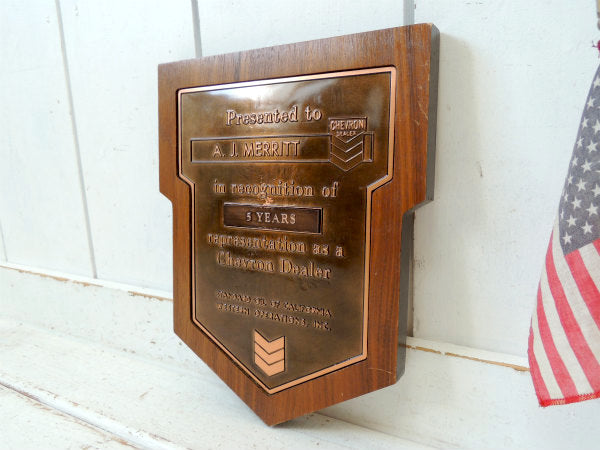 Chevron シェブロン オイルカンパニー・5YEARS アドバタイジング 壁掛け式・ヴィンテージ・オブジェ