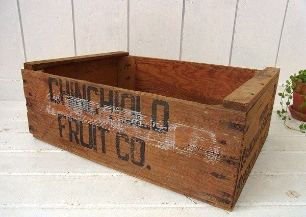 白いペンキの付いたヴィンテージ・ウッドボックス/木箱/フルーツ箱 USA