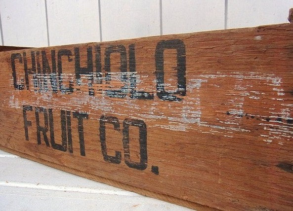 白いペンキの付いたヴィンテージ・ウッドボックス/木箱/フルーツ箱 USA