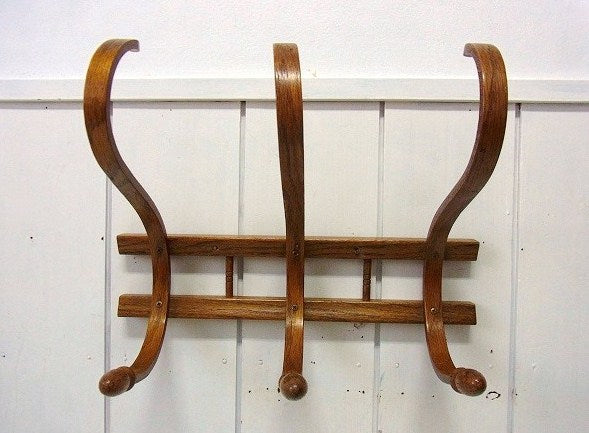 3連の木製・曲げ木・ヴィンテージ・ハットラック/コートフック/ウォールフック USA