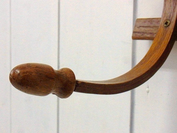 3連の木製・曲げ木・ヴィンテージ・ハットラック/コートフック/ウォールフック USA