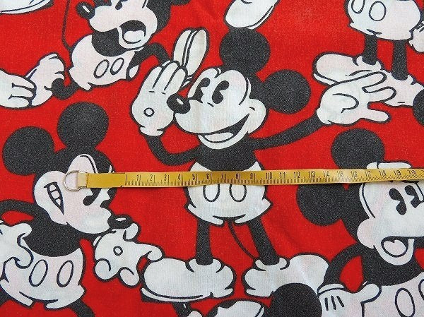 【ミッキーマウス総柄】ディズニー・ヴィンテージ・ユーズドシーツ(1/2) USA