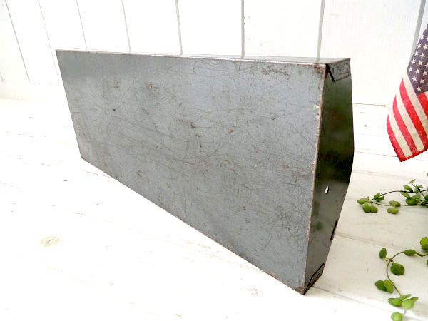 USA・スチール製・ヴィンテージ・ツールケース・工具箱・ツールバスケット・工業系