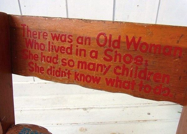 マザーグースの童謡イラスト入り・木製・アンティーク・子供イス/チャイルドチェア/踏み台 USA