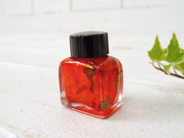 【ジョンソン&ジョンソンの小さなヴィンテージ・薬瓶】メディスンボトル/ガラスボトル　USA