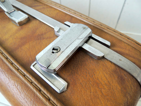 【アメリカンツーリスター】ブラウンマーブル色・鍵付き・ヴィンテージ・スーツケース/トランク①