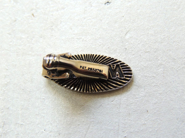 ニコン・NIKON・カメラ カットデザイン・アドバタイジング・ヴィンテージ・タイピン フィルムカメラ