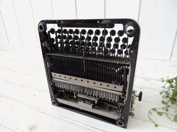 【Continental】ドイツ製・1930'〜コンチネンタル・アンティーク・英文・タイプライター